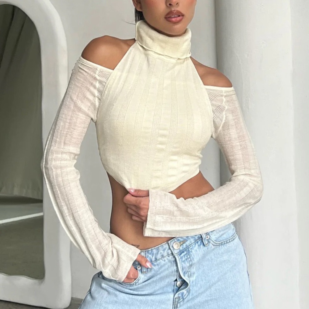 TIGER MIST Teresa two piece knit top. Size M